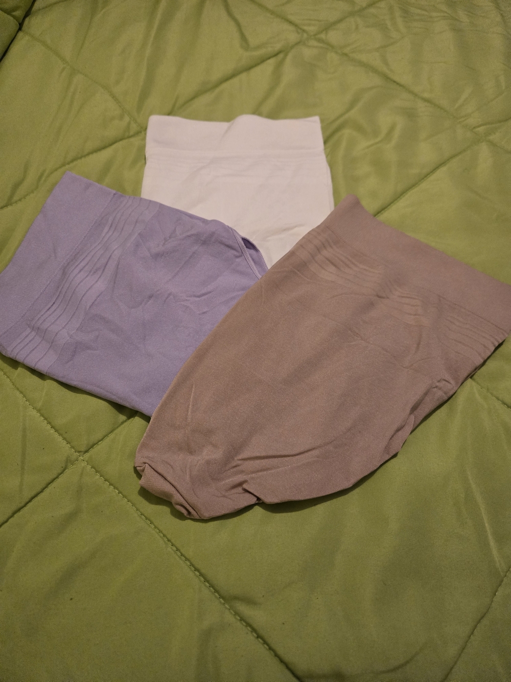 Warners Seamless Comfort Briefs - White, Lavender, Taupe